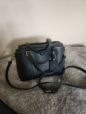 Black Women's Pebbled Faux Leather Satchel Bag with Gold Hardware
